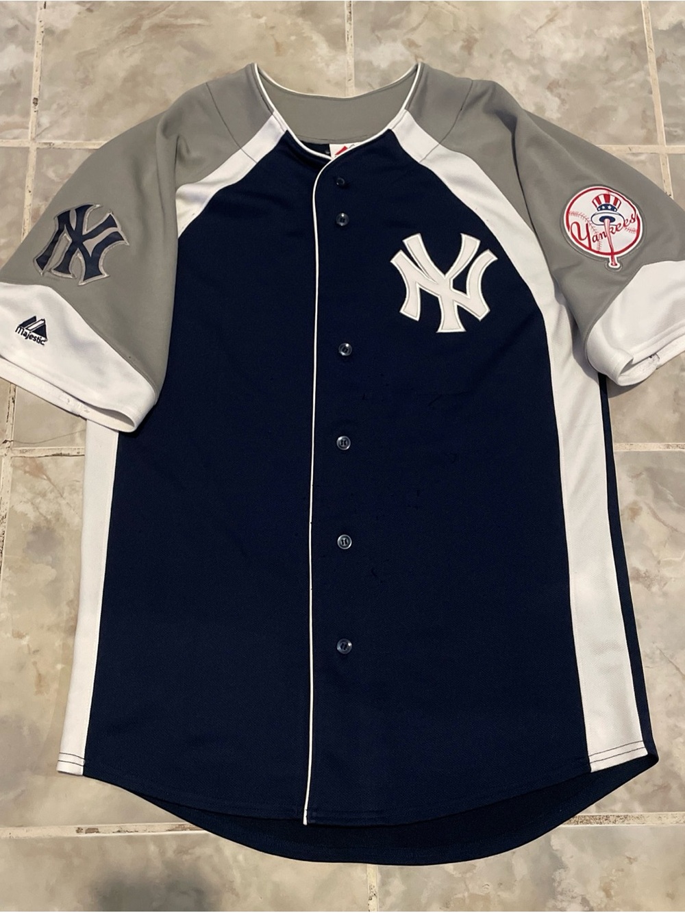 Vintage Majestic New York Yankees Derek Jeter #2 Stitched Jersey SZ S/M  MLB